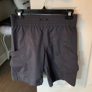 Lululemon ladies shorts